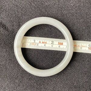 Beautiful Jade Bangle Bracelet